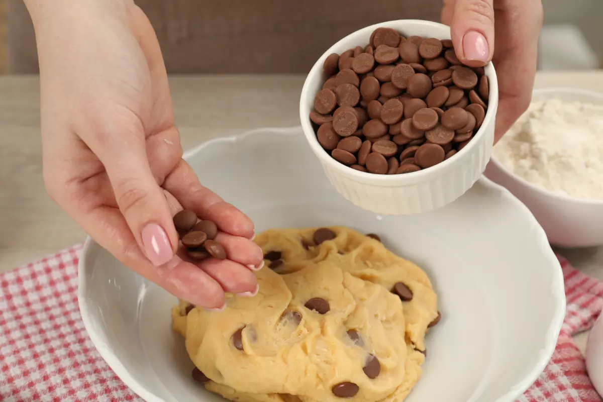 Are Ghirardelli chocolate chips good for baking?